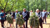 VUČEVIĆ U DONJOJ GRADINI: Obeležava se Dan sećanja na žrtve genocida nad Srbima, Jevrejima i Romima u NDH (FOTO/VIDEO)
